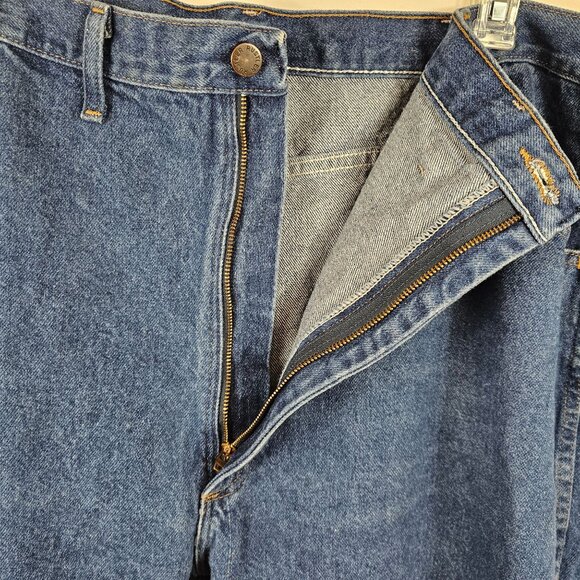 Rustler Men's 46x30 Medium Washed Denim Straight Bootleg Cut Jeans - Picture 7 of 10